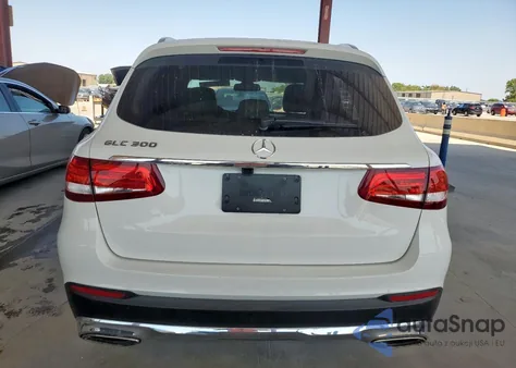 2019 Mercedes-Benz Glc 300 z USA, uszkodzony, nr VIN WDC0G4JB6KF480591